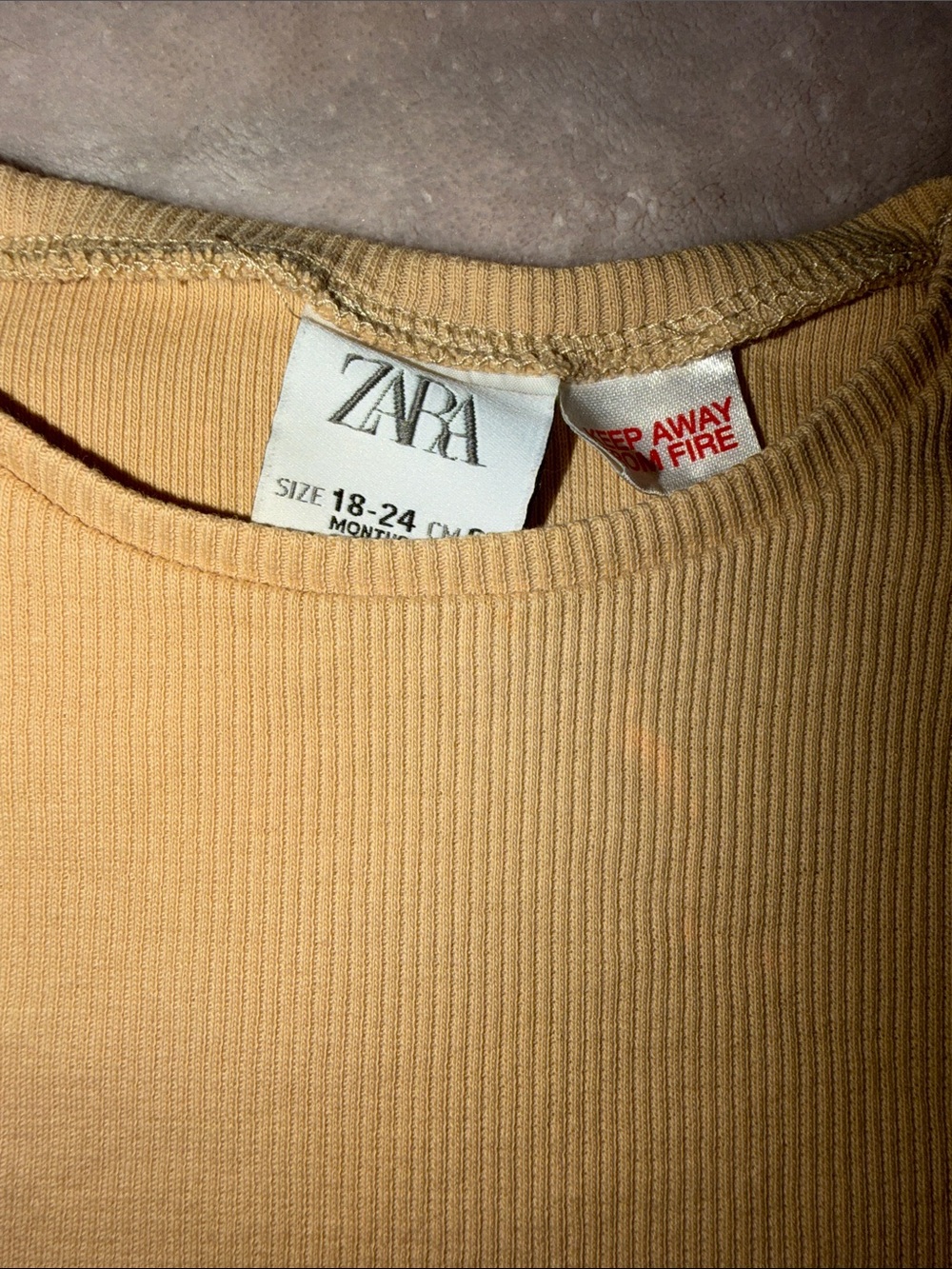 ZARA Mustard Ribbed Ruffle Sleeve Top - Picture 4 of 6